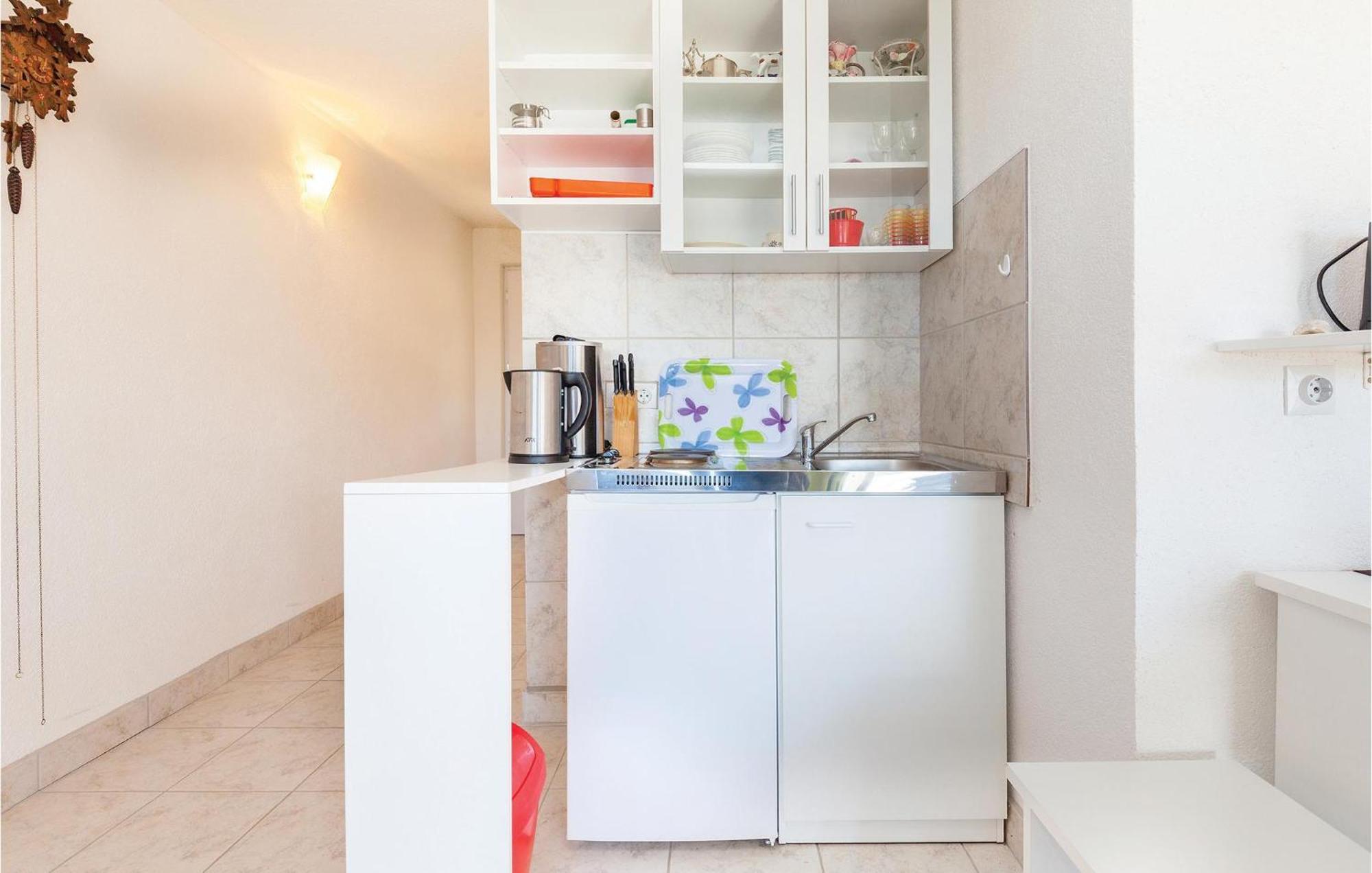 Gorgeous Apartment In Klenovica With Kitchen Exterior photo
